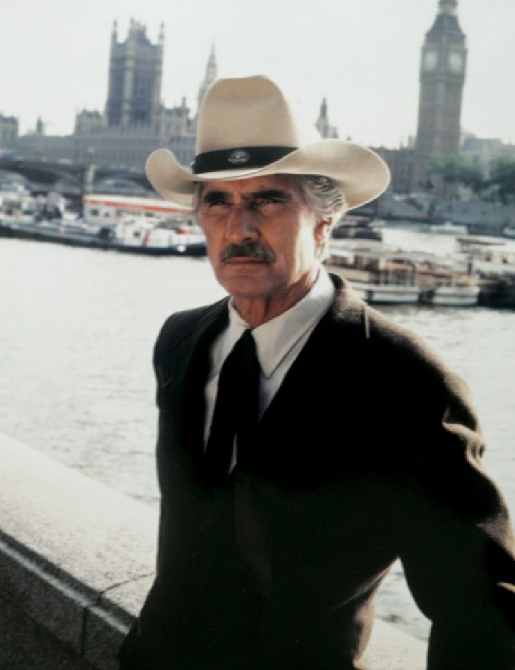 Dennis Weaver