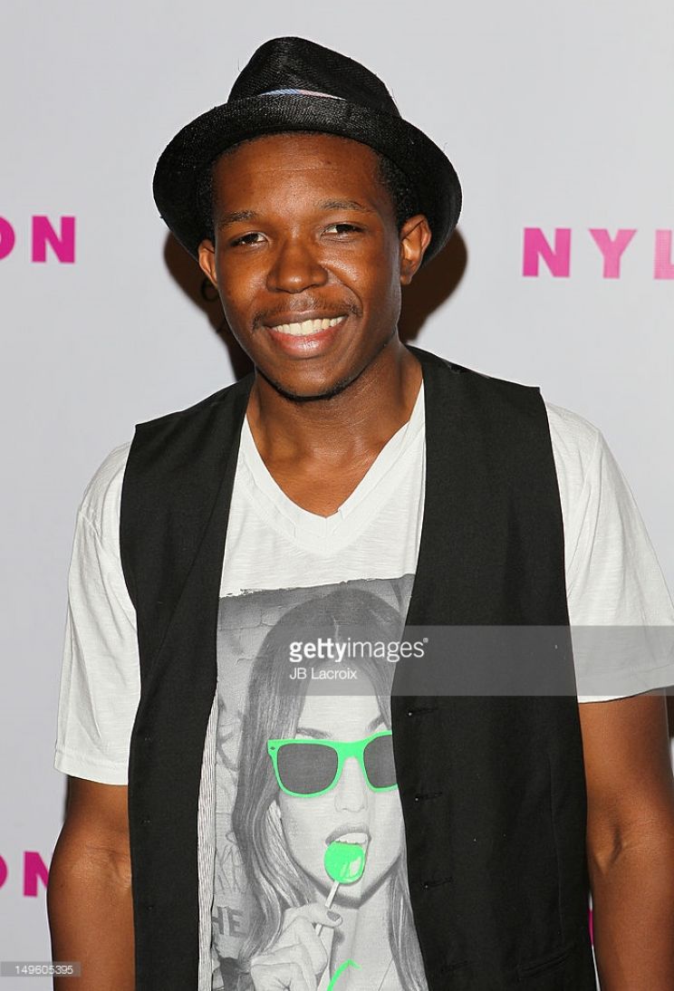 Denzel Whitaker