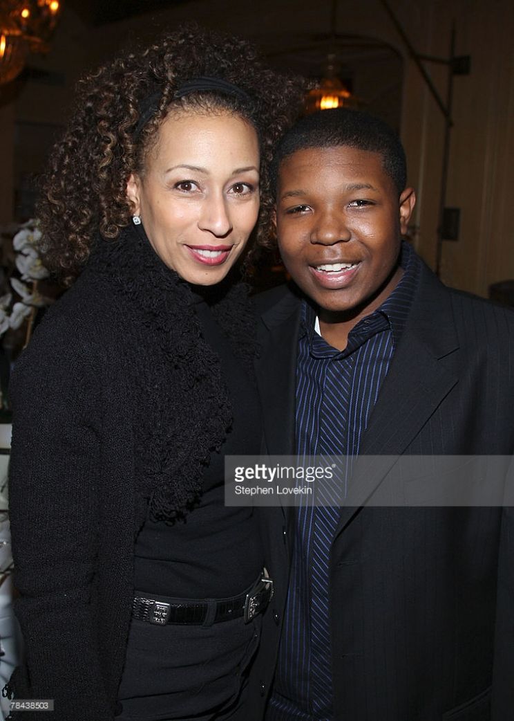 Denzel Whitaker