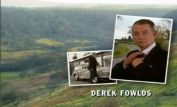 Derek Fowlds