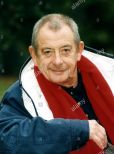 Derek Fowlds