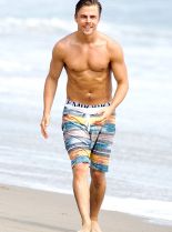 Derek Hough