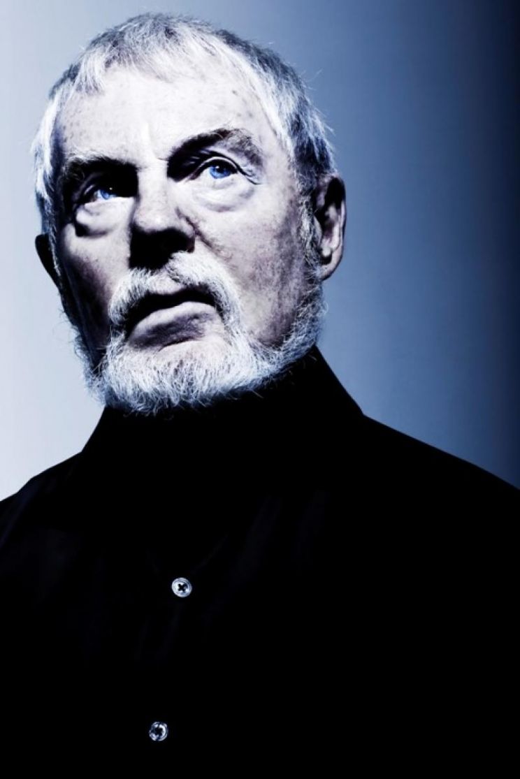 Derek Jacobi