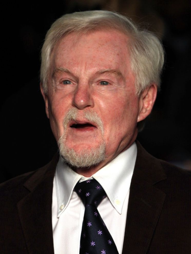 Derek Jacobi