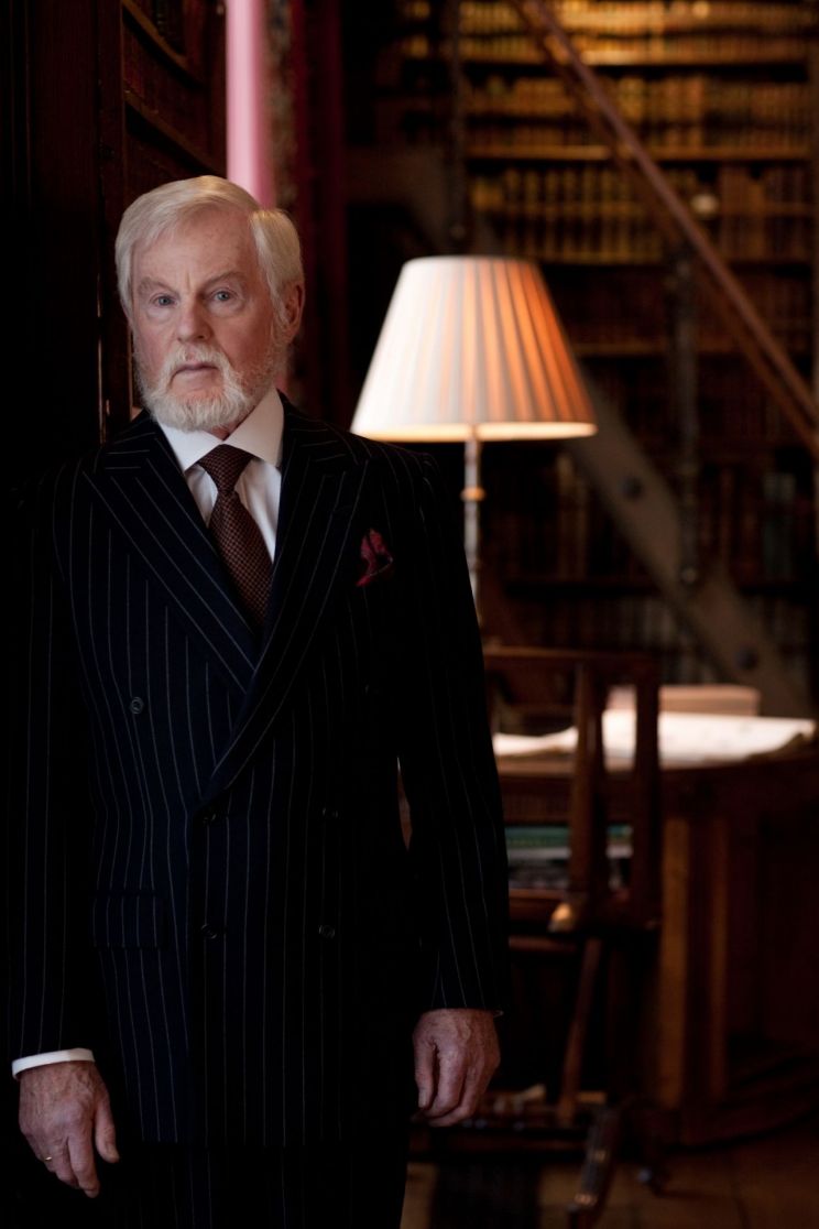 Derek Jacobi