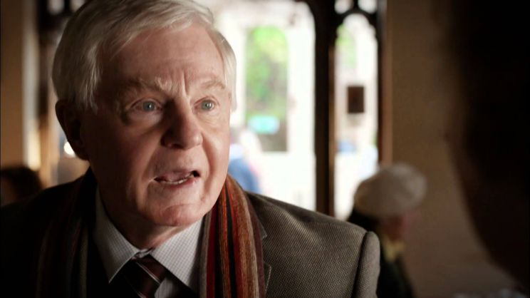 Derek Jacobi