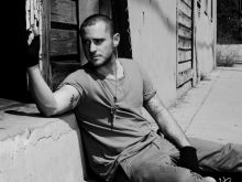 Derek Magyar photo
