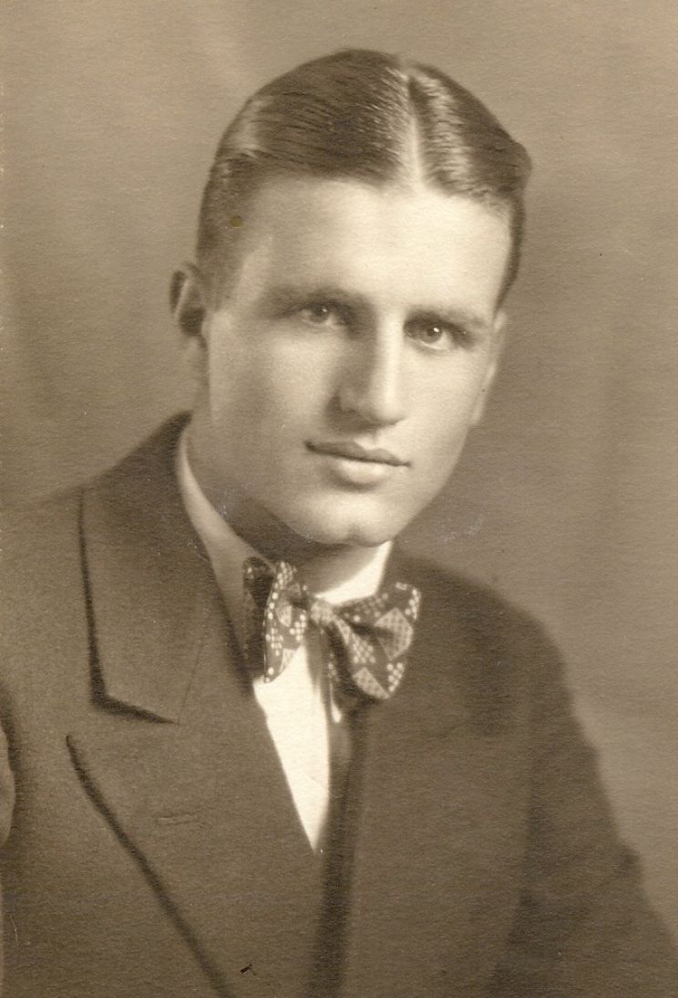 Derek Ray