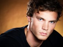 Derek Theler