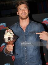 Derek Theler