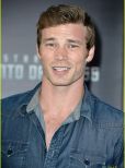 Derek Theler