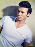 Derek Theler