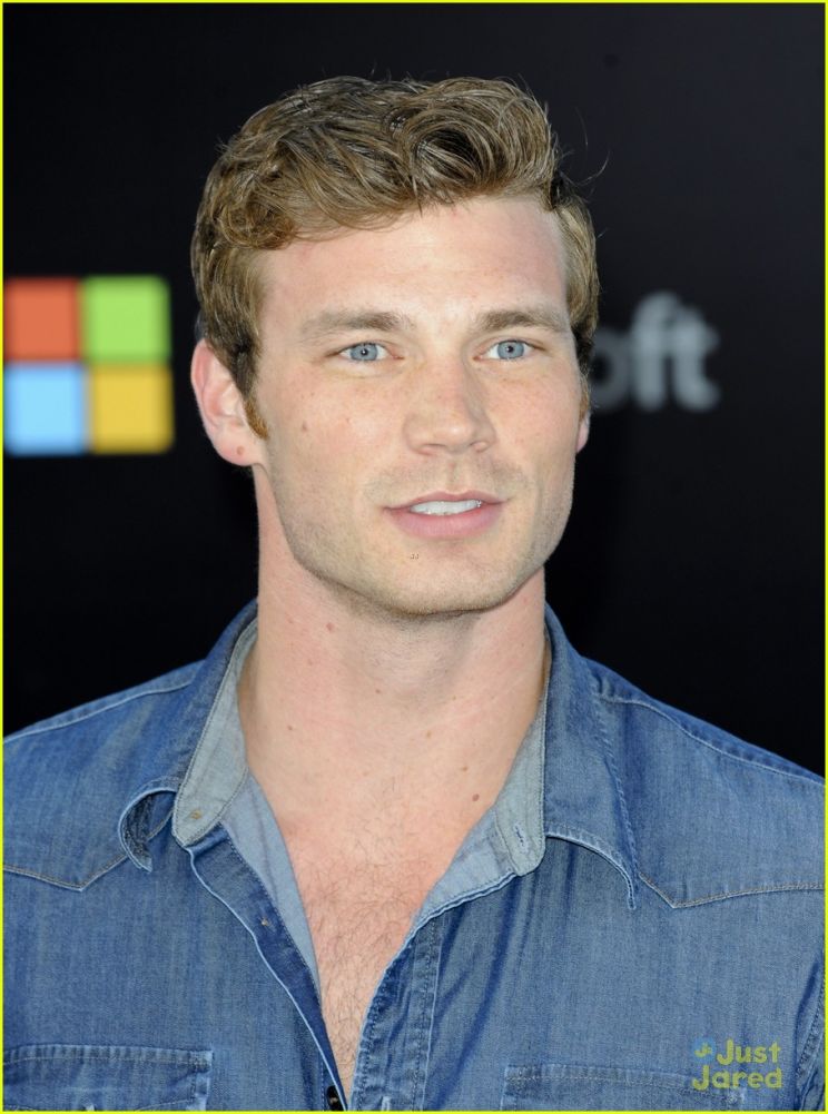 Derek Theler