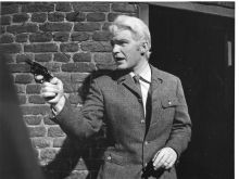 Derren Nesbitt