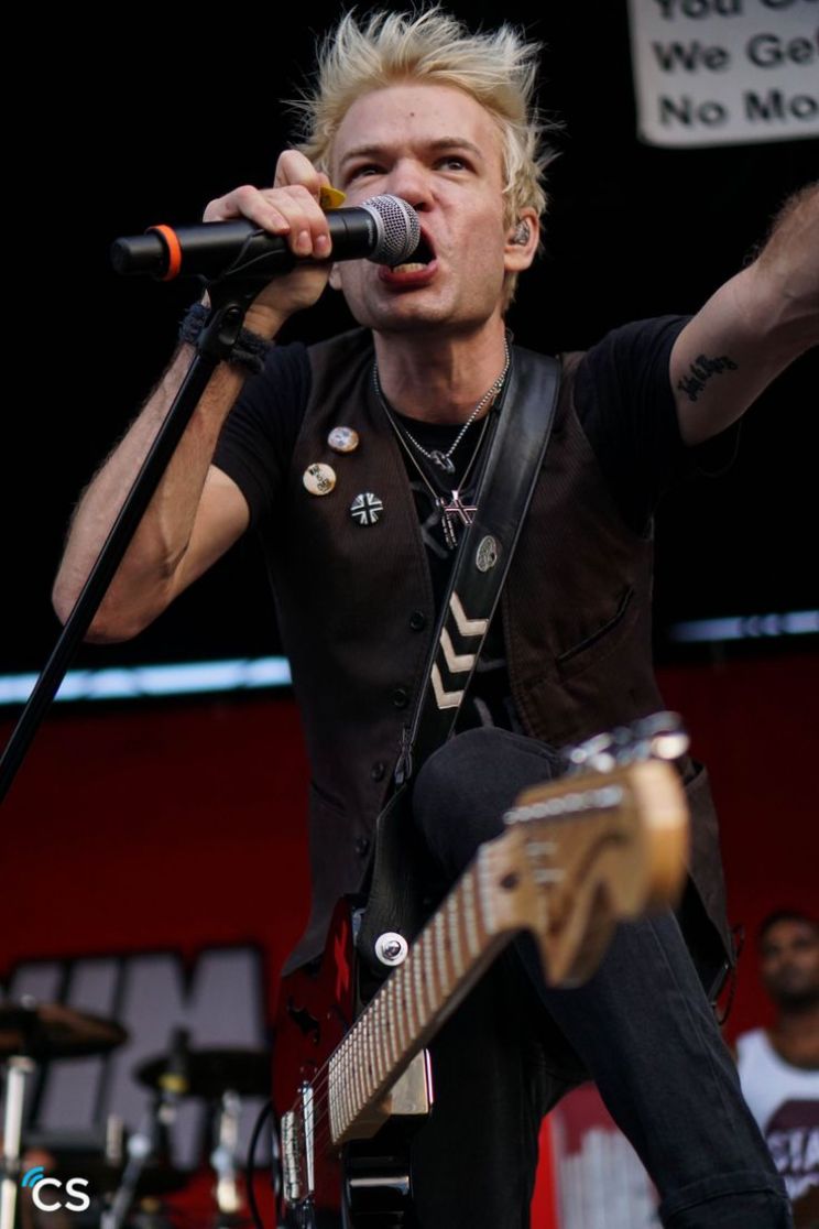 Deryck Whibley