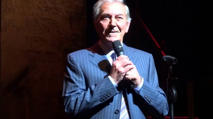 Des O'Connor