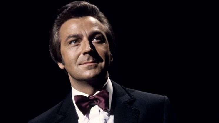 Des O'Connor