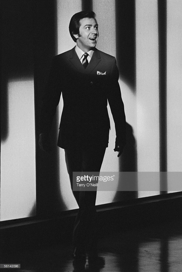 Pictures of Des O'Connor