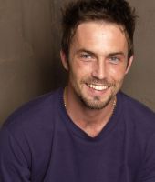 Desmond Harrington