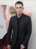 Desmond Harrington
