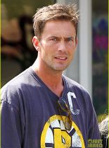 Desmond Harrington