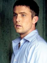 Desmond Harrington