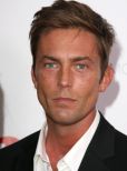 Desmond Harrington