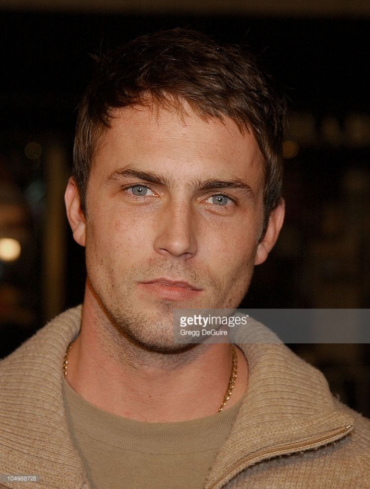 Desmond Harrington