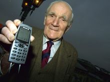 Desmond Llewelyn