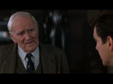 Desmond Llewelyn