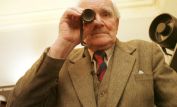 Desmond Llewelyn