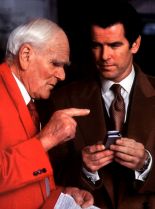 Desmond Llewelyn