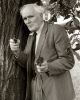 Desmond Llewelyn