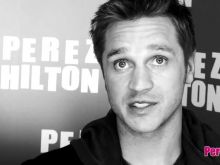 Devon Sawa photo
