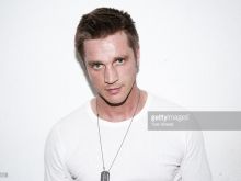 Devon Sawa