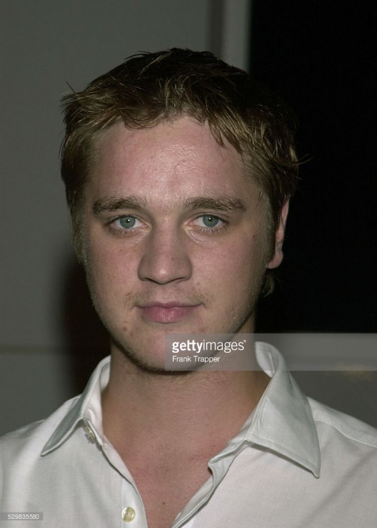 Devon Sawa