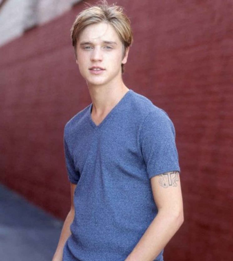 Devon Sawa
