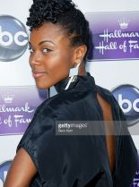 DeWanda Wise #1050156 picture (Portrait Medium)