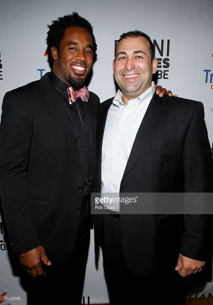 Dhani Jones