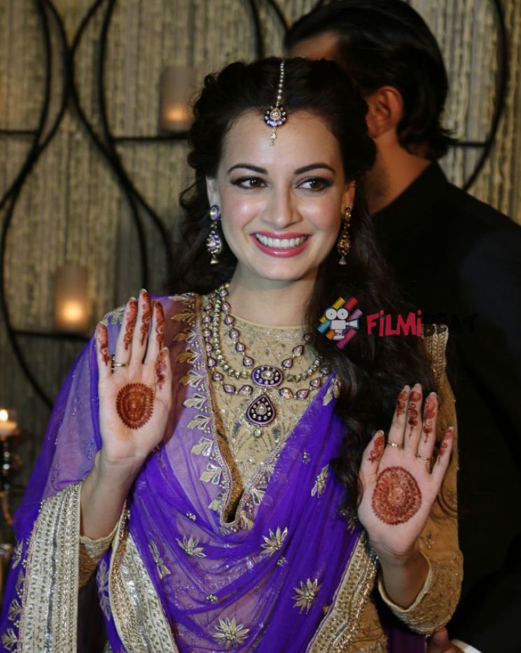 Dia Mirza