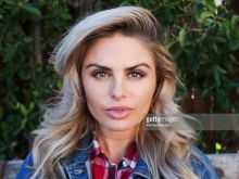 Diahnna Nicole Baxter