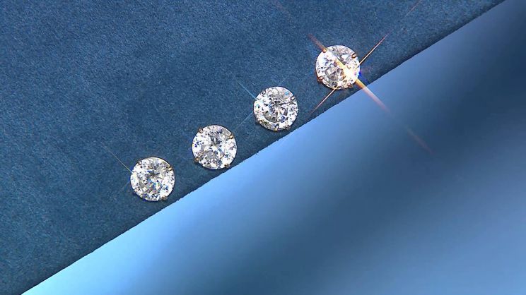 Diamonique