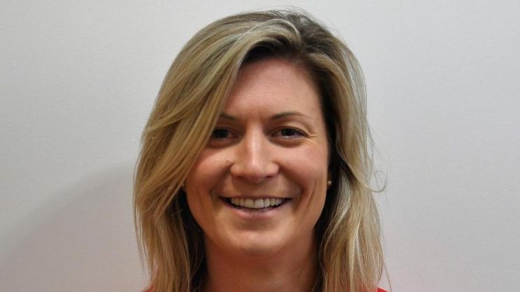 Diana Lewis