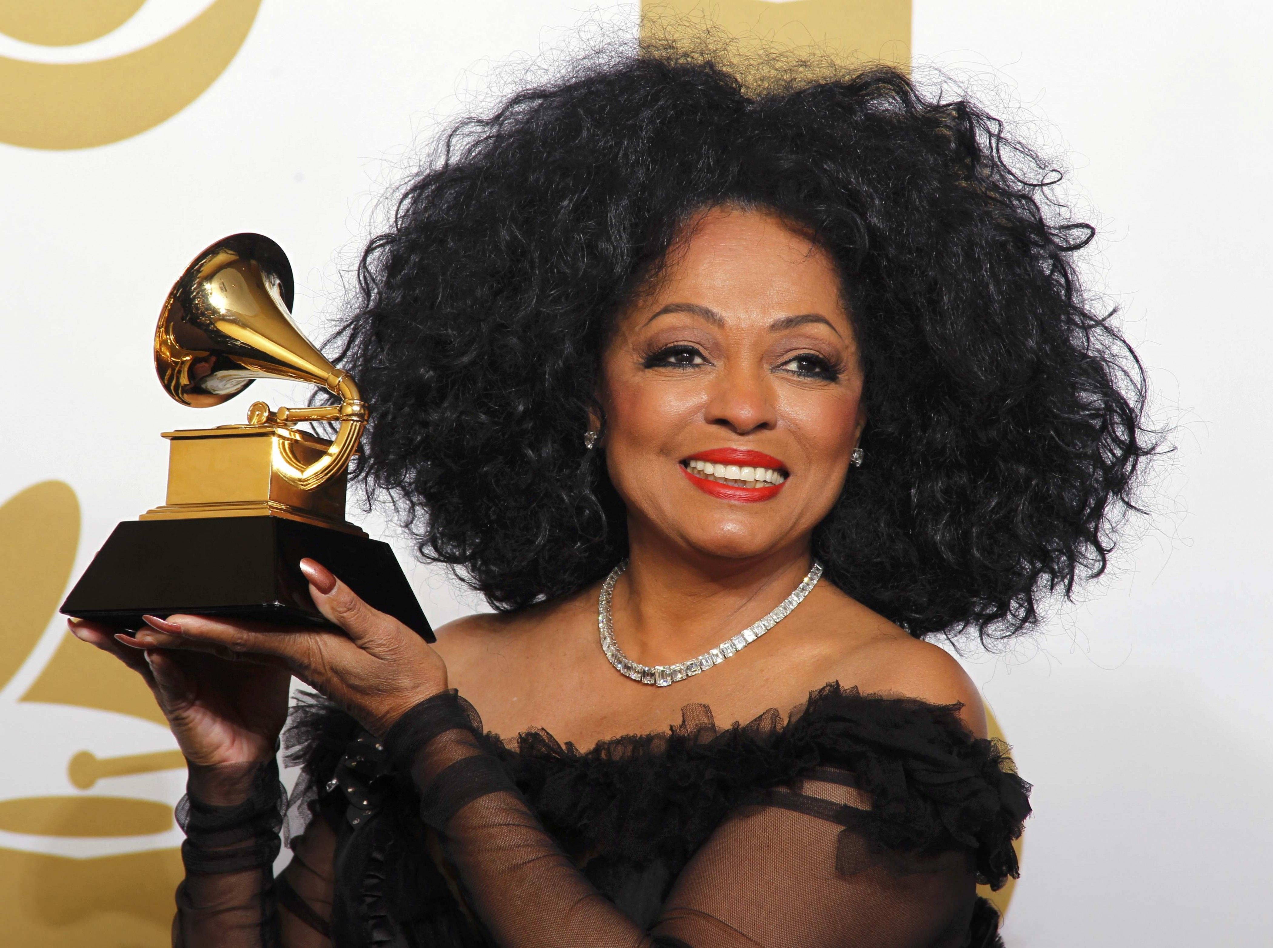 Дайана росс. Diana Ross Дайана Росс. Даяна Росс сейчас. Дайана Росс в возрасте.