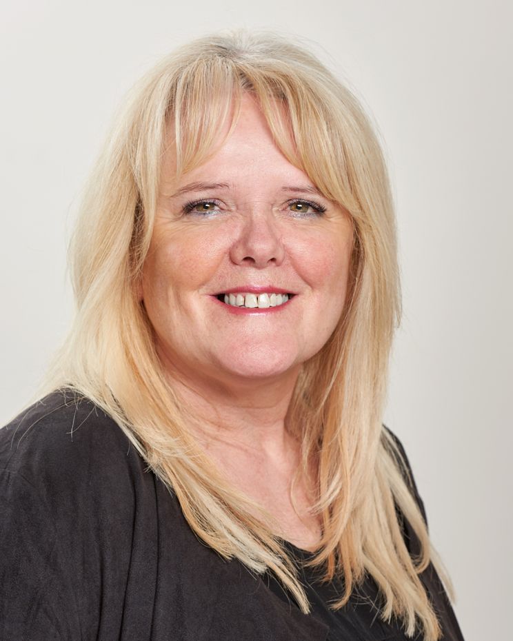 Dianne Hull
