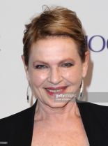 Dianne Wiest