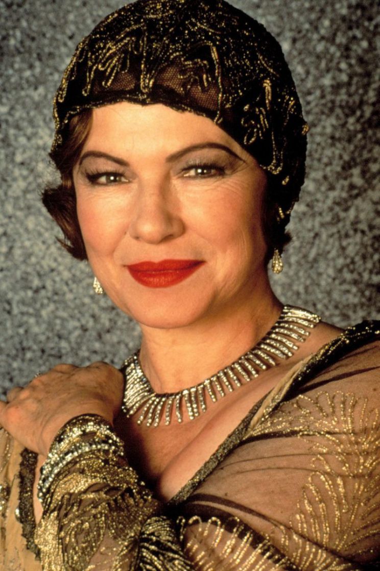 Dianne Wiest