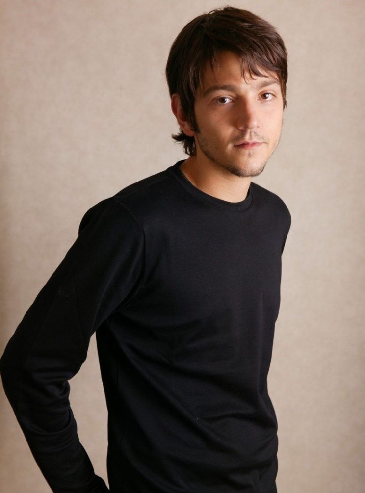 Diego Luna