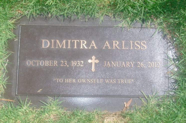 Dimitra Arliss