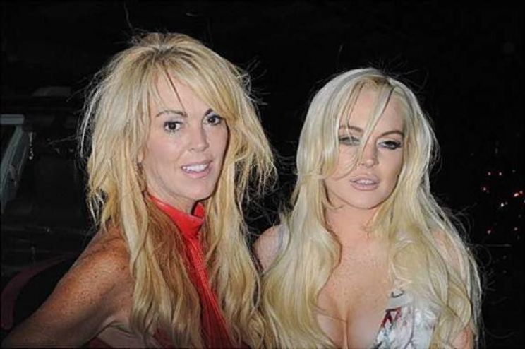 Dina Lohan